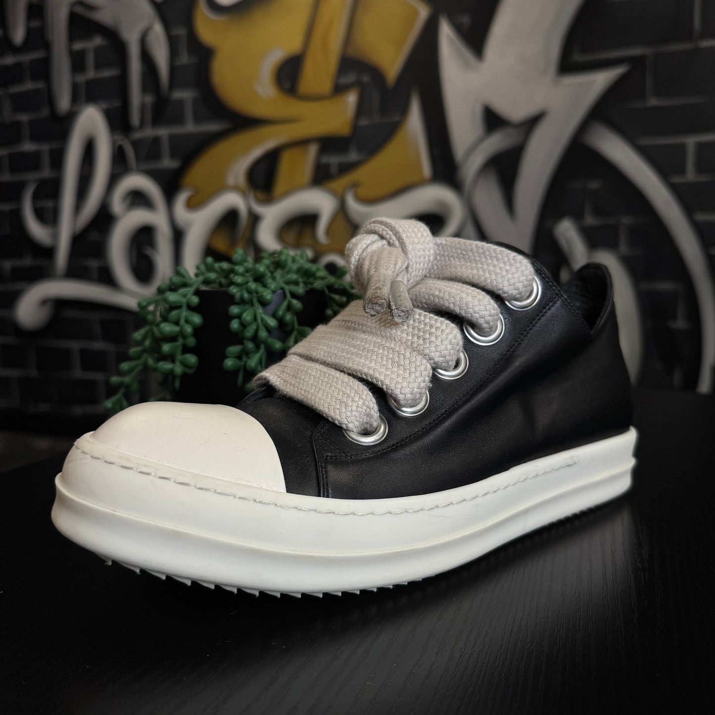 Rick Owens Ramones Low Jumbo Laces