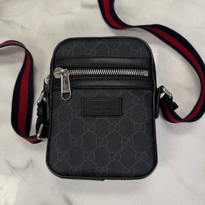 Gucci GG Supreme Messenger Bag