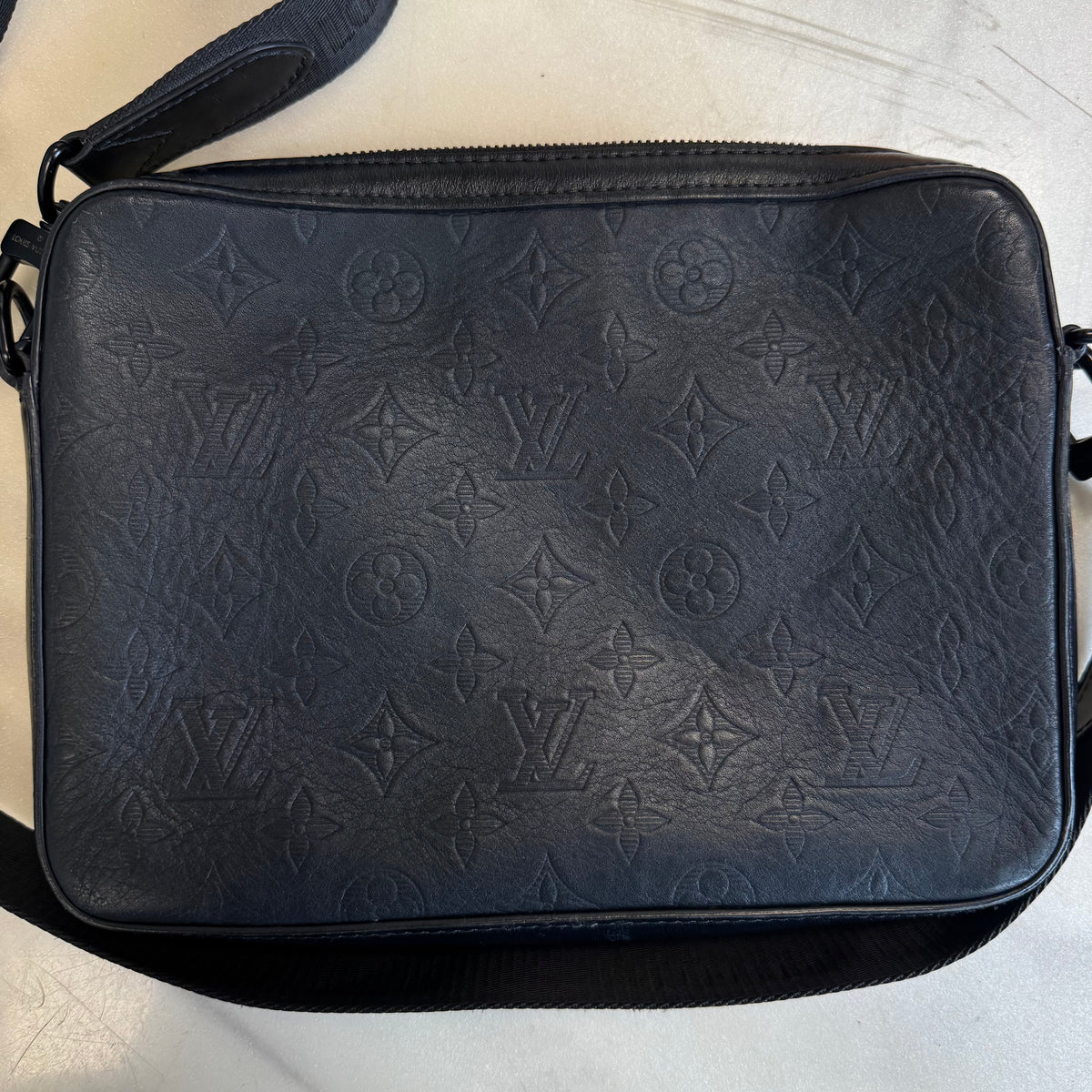 Louis Vuitton Duo Messenger Bag Black