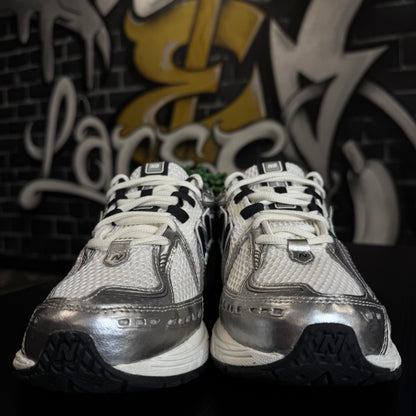 New Balance 1906R White/Silver