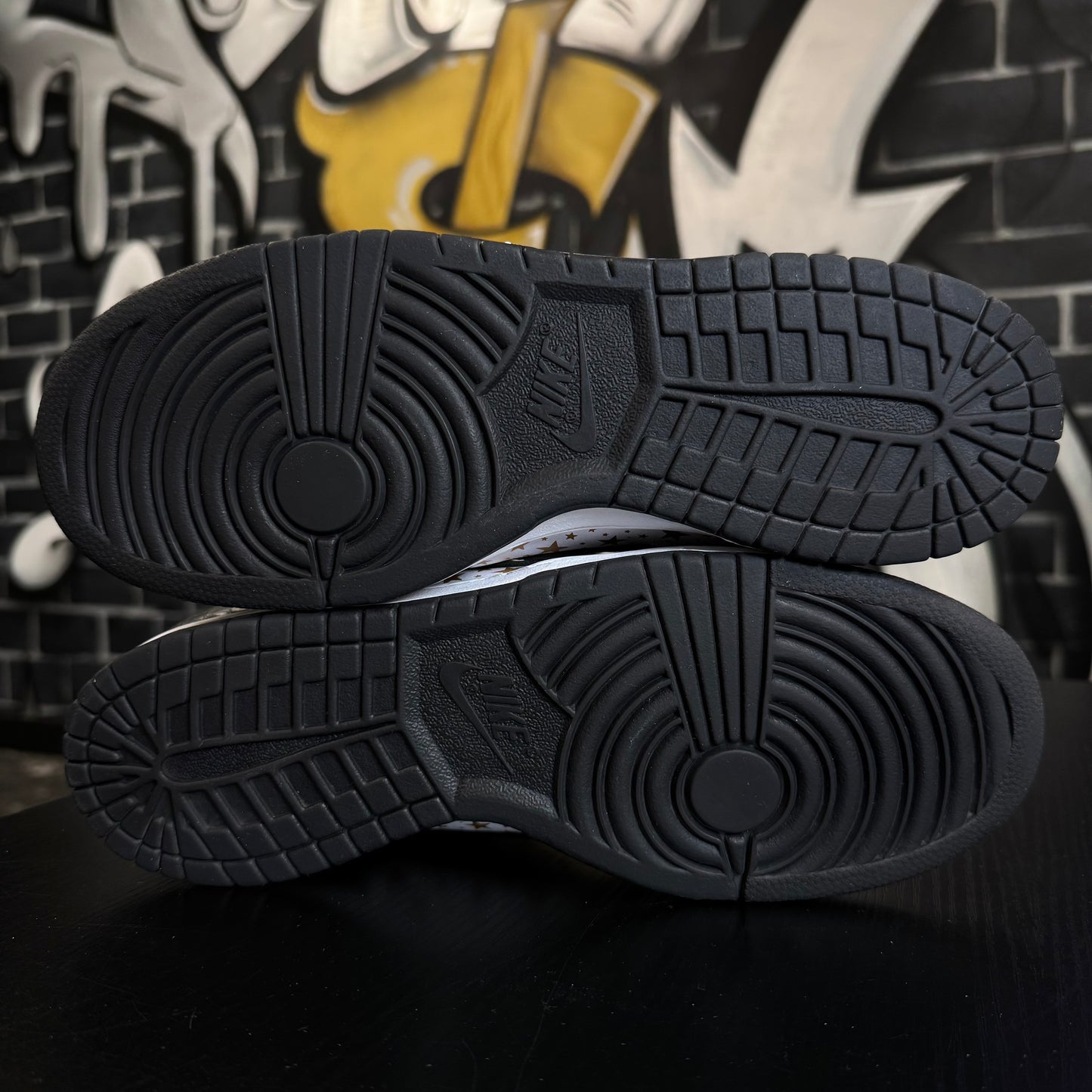 Nike SB Dunk Low Supreme Stars Black