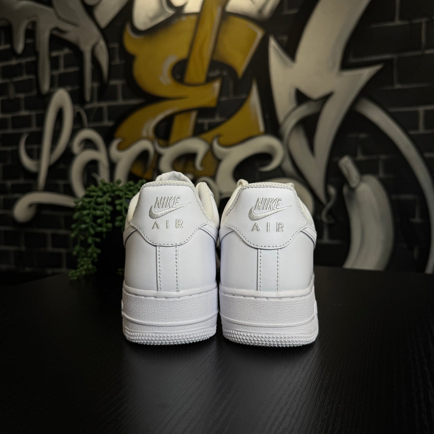 Nike Air Force 1 '07 White
