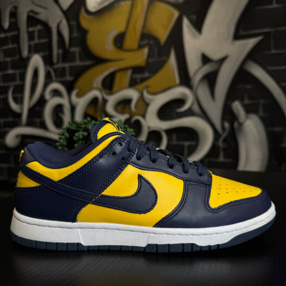 Nike Dunk Low Michigan (2021)