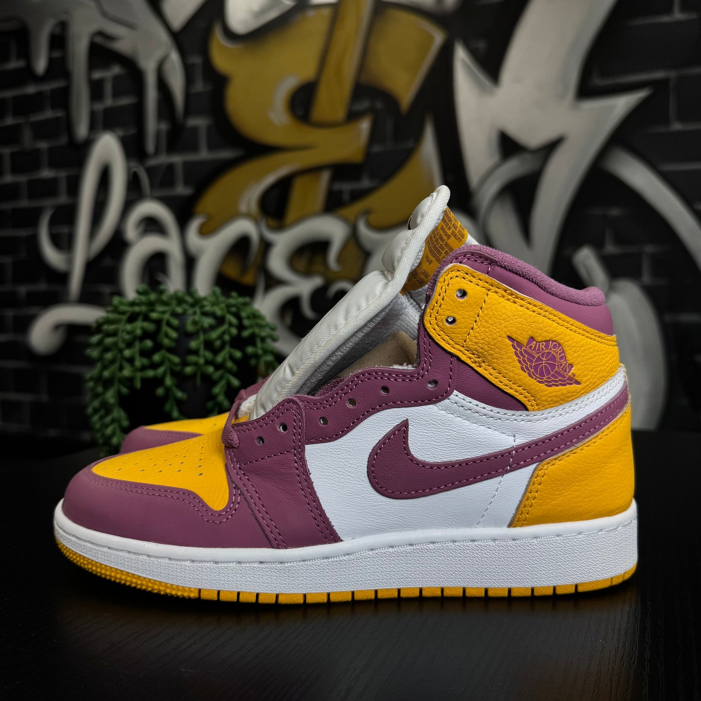 Jordan 1 High Brotherhood