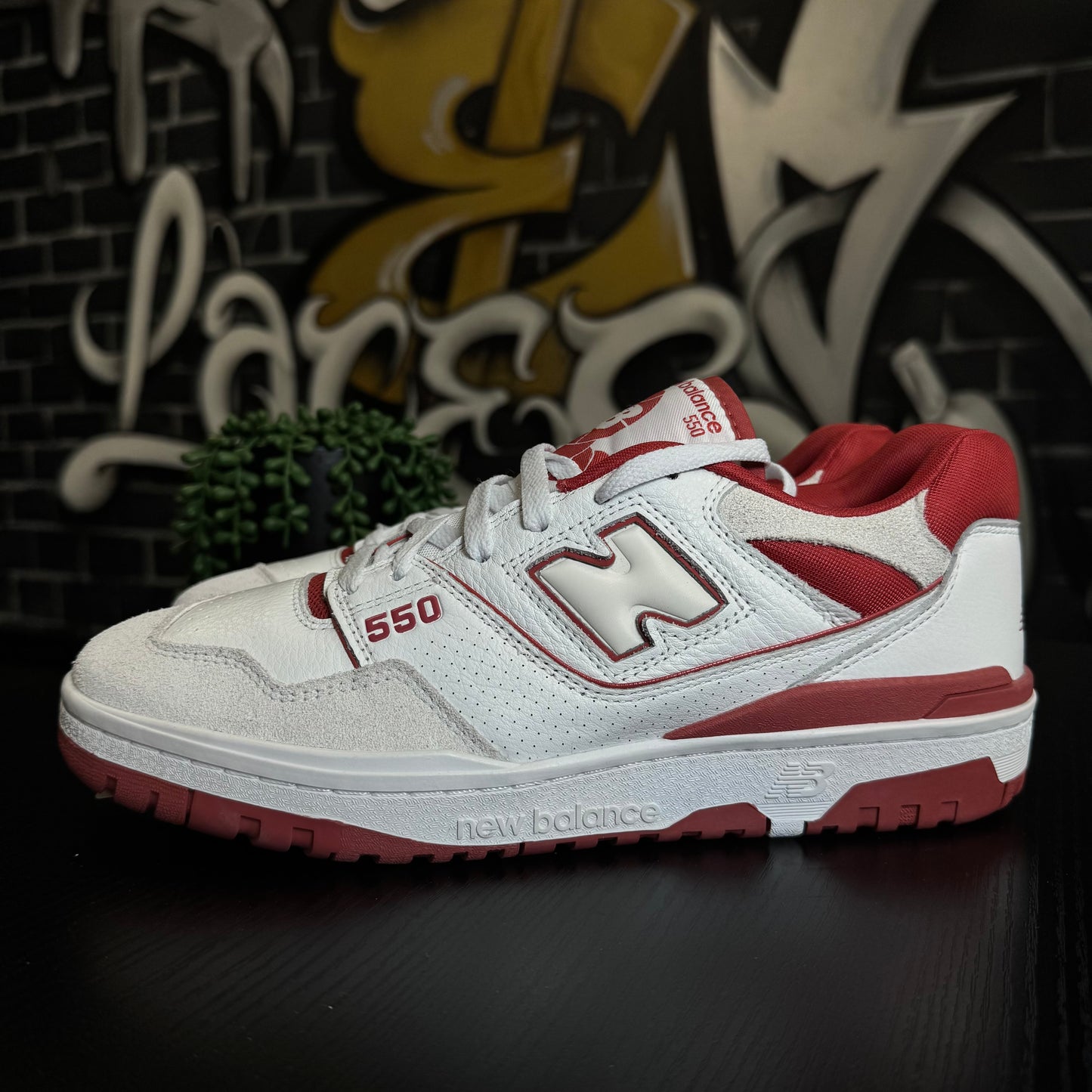 New Balance 550 Brick Red