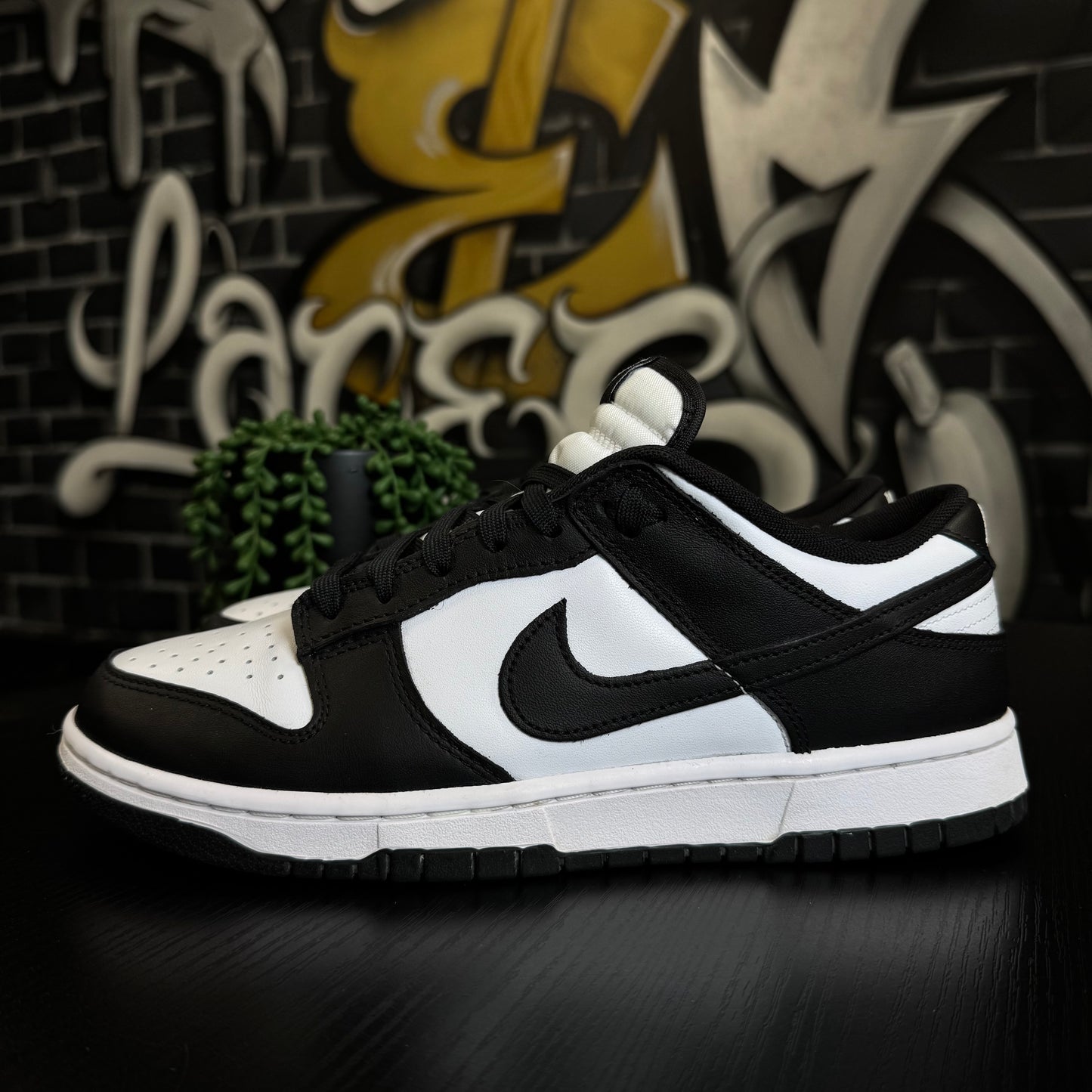 Nike Dunk Low Panda
