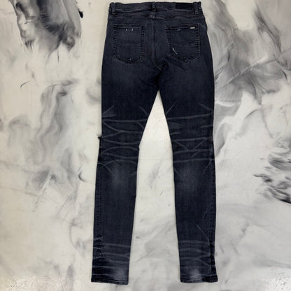 Amiri Jeans Single Knee Cut Black