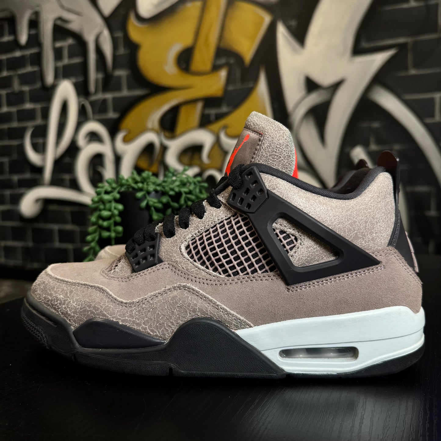 Jordan 4 Taupe Haze