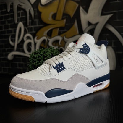 Jordan 4 SB Navy