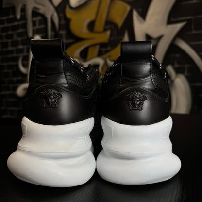 Versace Chain Reaction Black/White