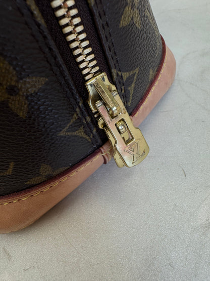 Louis Vuitton Alma PM