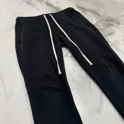 Essentials Drawstrings Pants Black