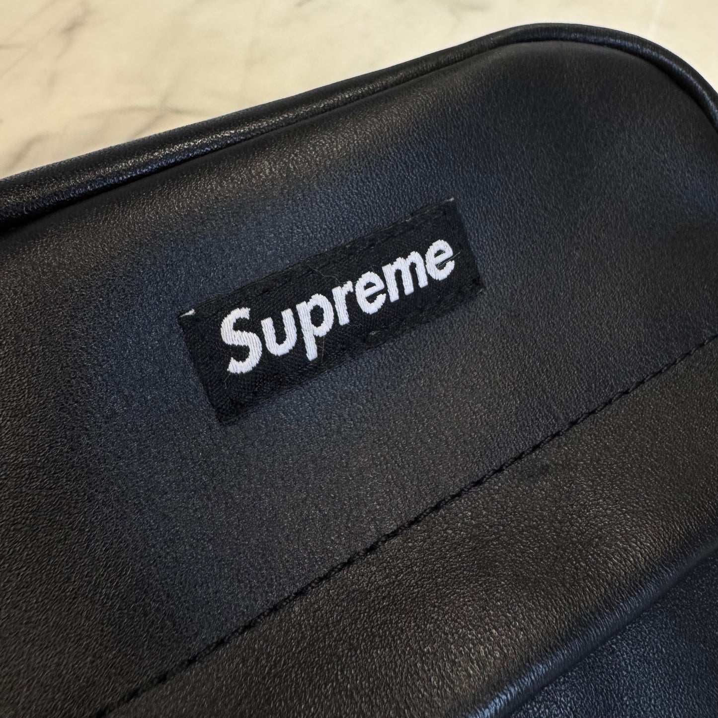 Supreme Leather Shoulder Pouch Black