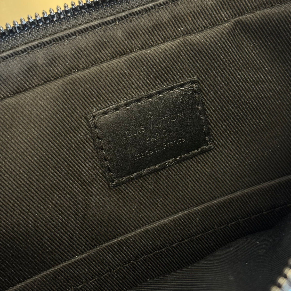 Louis Vuitton Duo Messenger Bag Black